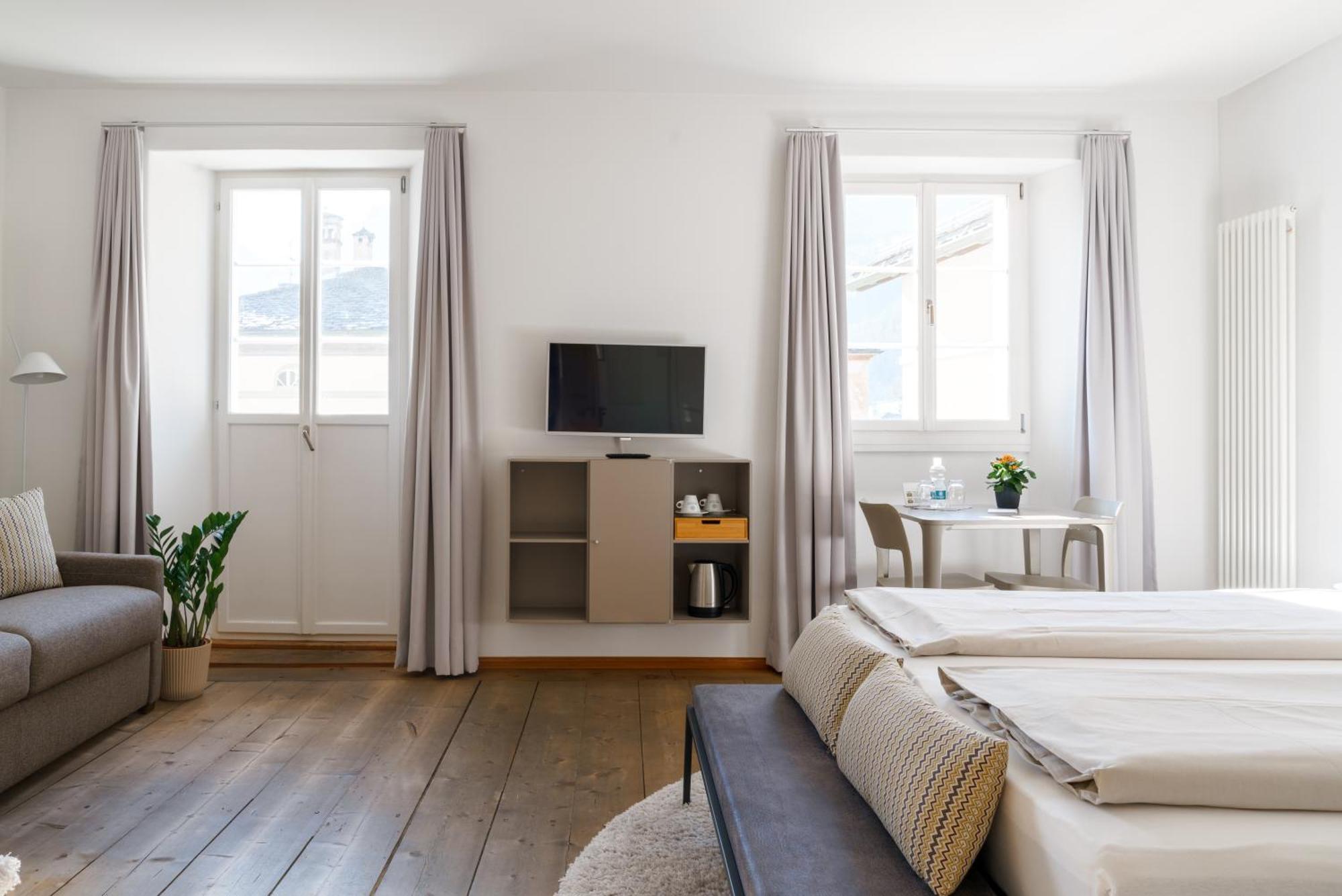 Ca' Del Borgo, Rooms & Suites Poschiavo Dış mekan fotoğraf