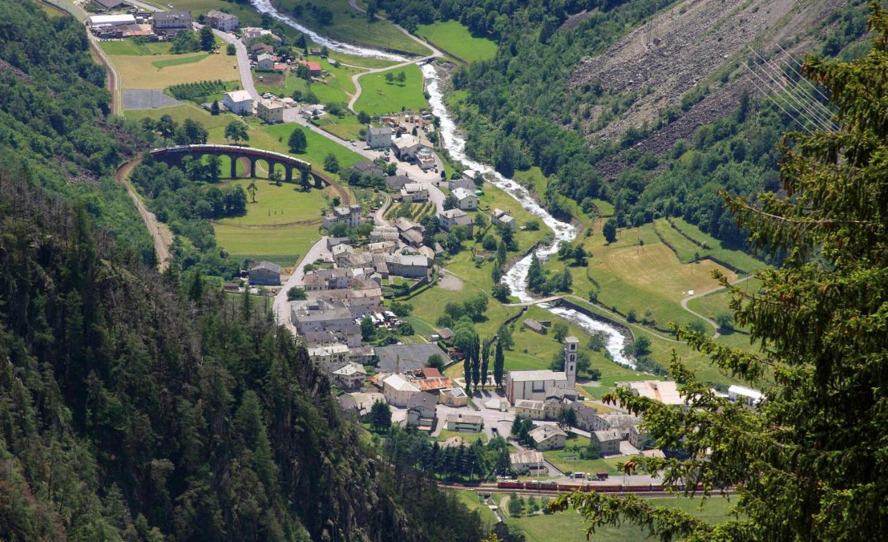 Ca' Del Borgo, Rooms & Suites Poschiavo Dış mekan fotoğraf